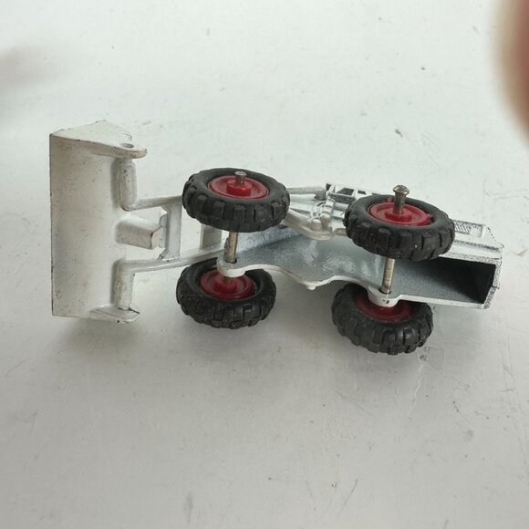 Vintage Diecast Construction Vehicles Lot of 9 - Hough Payloader Bulldozers Load - Picture 13 of 16